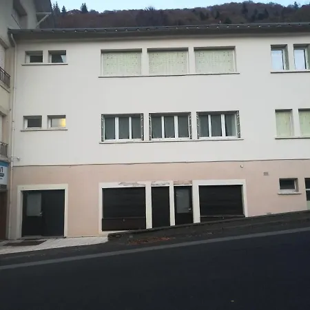 La Voliere Des Pics Apartment
