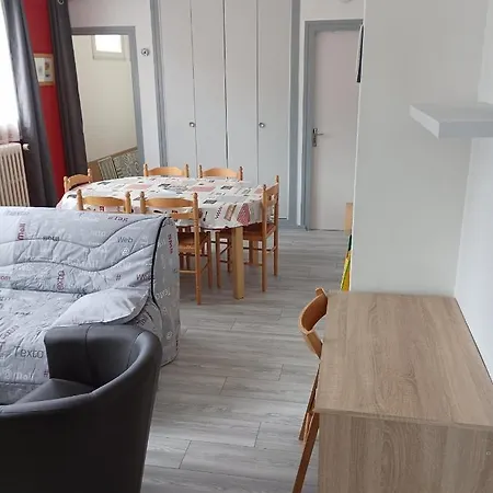 Apartment La Voliere Des Pics Le Mont-Dore